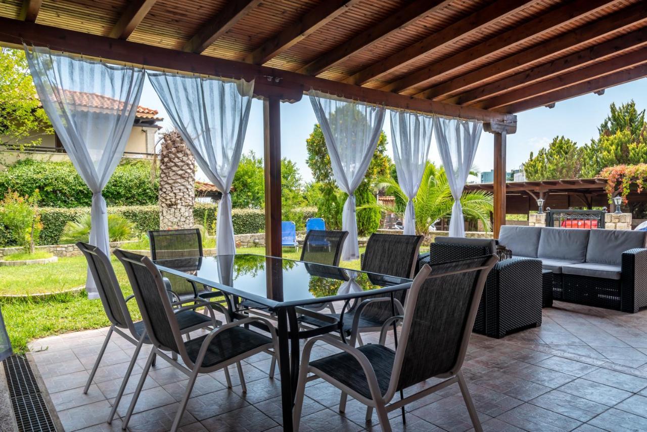 Blue Thea Luxury Villa In Afitos Extérieur photo