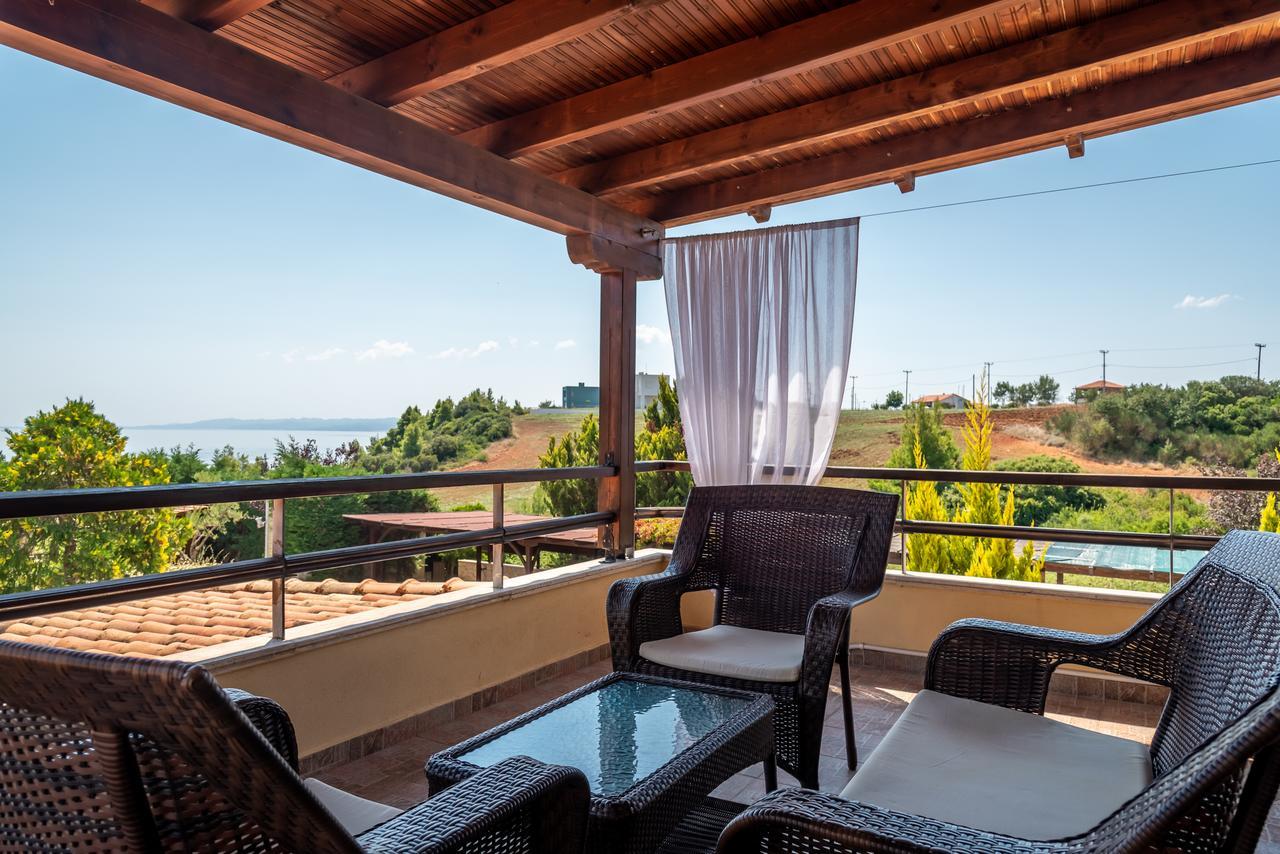 Blue Thea Luxury Villa In Afitos Extérieur photo